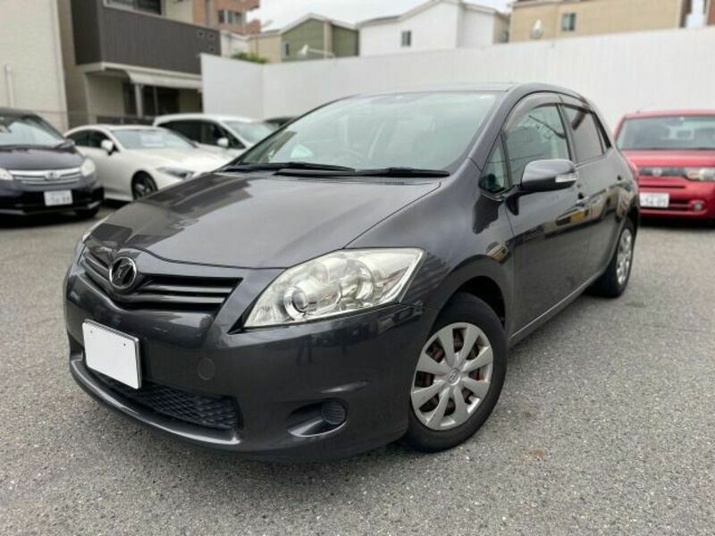 TOYOTA AURIS 2010