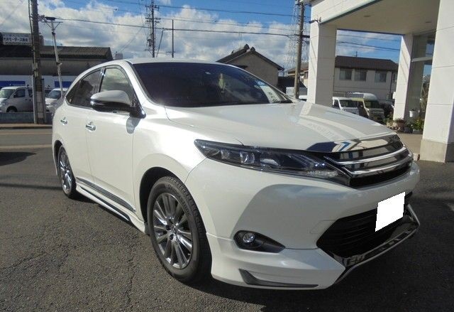 Toyota Harrier 2016